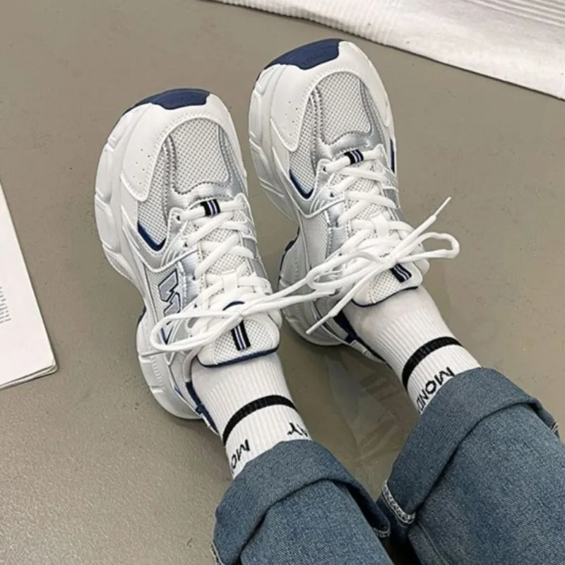 Spring and Autumn Ins Style Casual Lace-up Thick-soled Sports Shoes 2024new Letter Brand Design Breathable Mesh Skateboard Shoes
