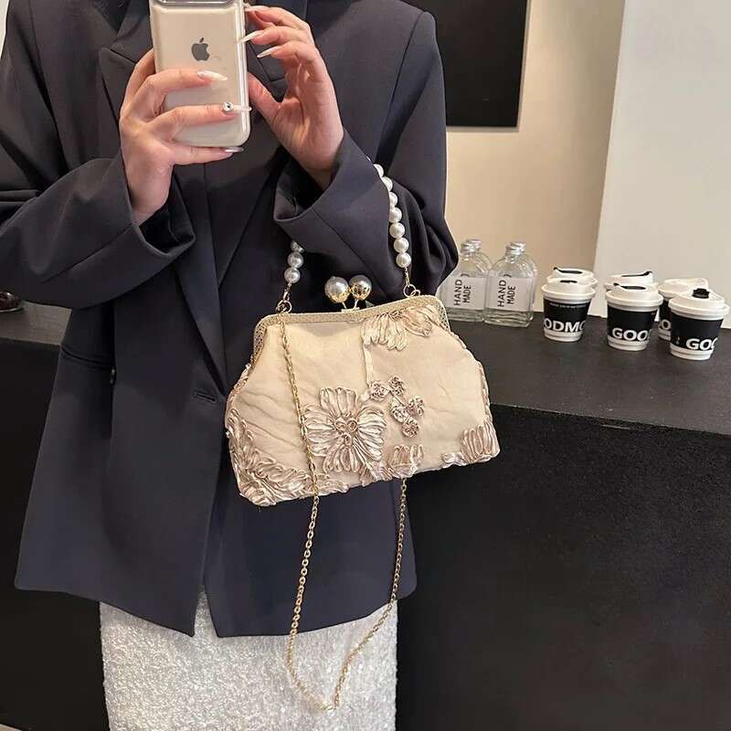 Classic Women Mesh wer Wedding Lock Shell Clip Shoulder White Crossbody Bags Prom Pearl Clutch Chain Handbags And Purses