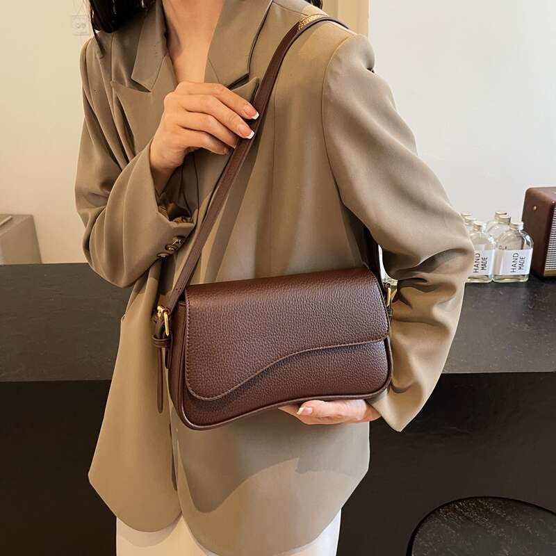 Women Simple Messenger PU Leather Fashion Crossbody Adjustable Strap Tote Handbag Daily Bag for Female