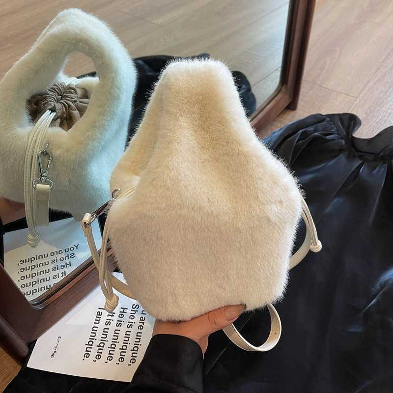 2024 new imitation mink fur bag, imitation fur bag, women's trendy hand-held shoulder crossbody bag, vegetable basket plush bag 241120