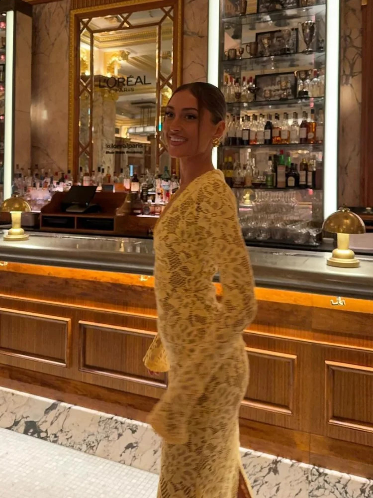 Sexy Lace See Through Mesh Deep V Maxi Dress Fashion Yellow Slim Long Sleeve Dresses Fall Lady High Street Party Robes 241119