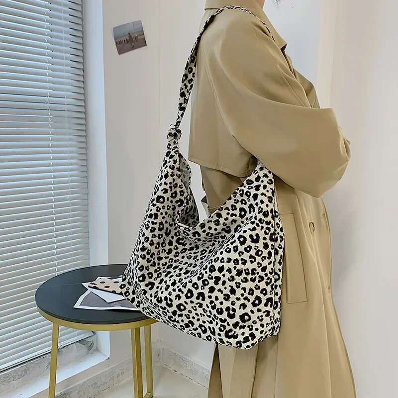 Women's Bag Cheap Casual Large Capacity Shoulder Bags Shopper Canvas Fashion Haruku Zipper Leopard Print Ulzzang Handbags