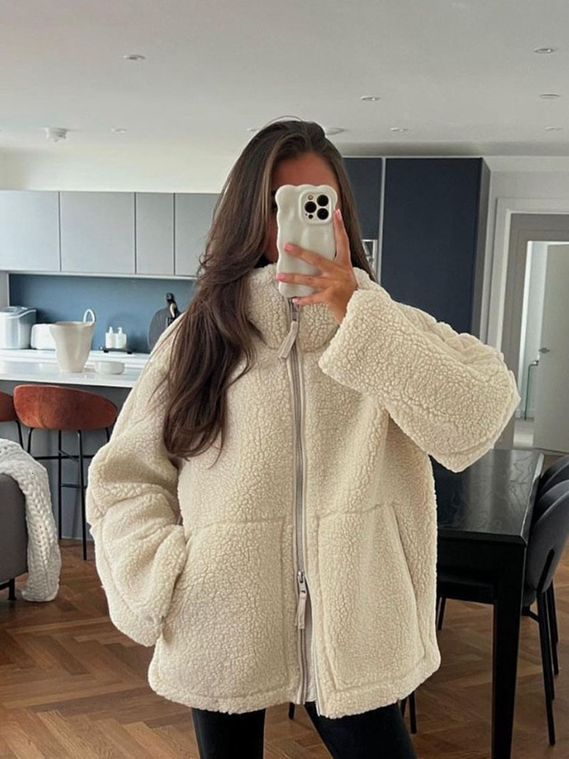 Winter Lamb Wool Jacket Women Fashion Stand Collar Zipper Pocket Long Sleeve Warm Veet Coat Streetwear Female Outerwears