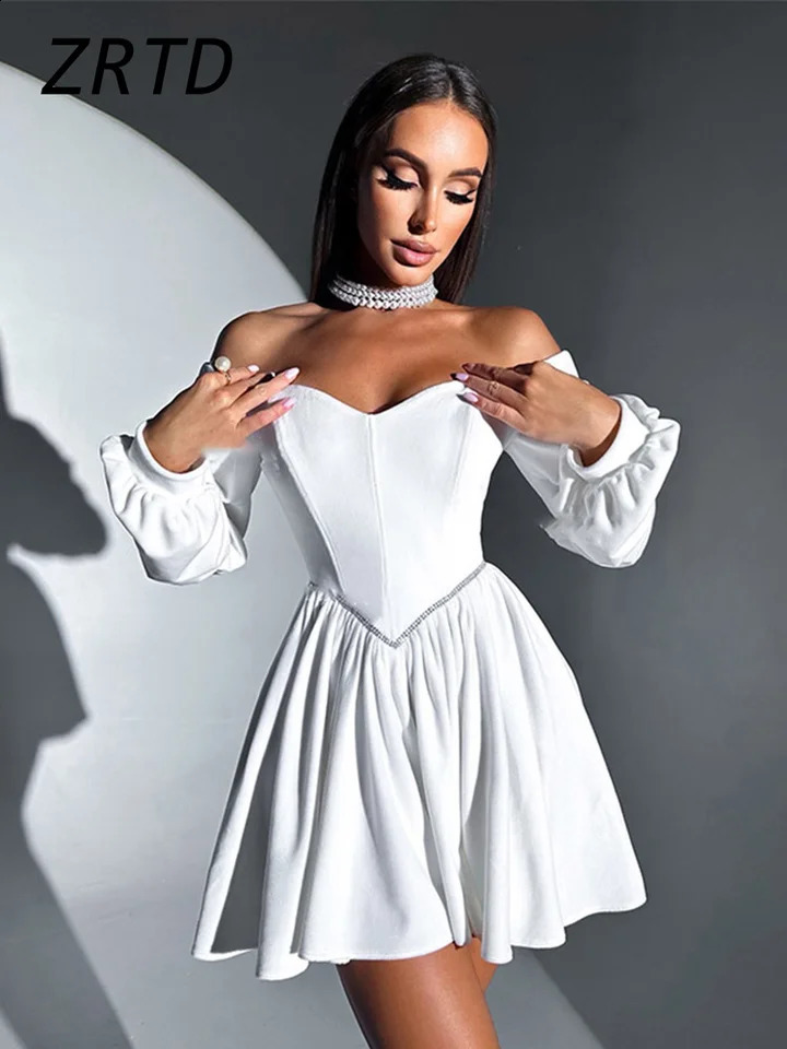 Sexy Velvet Strapless Short Party Dress Women Off Shoulder Long Sleeve Bandage Dresses 2024 Autumn Lady Christmas Evening Robes 241120