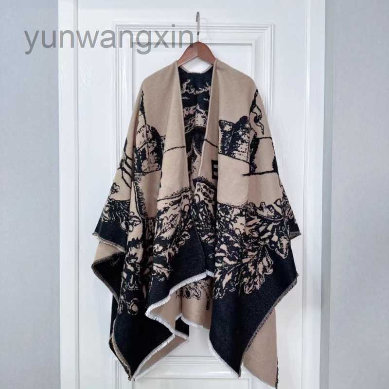 New Imitation Pashmina Scarves Designer Cape and Shawl Women Warm Poncho Thickening Stole Wrap Edge 2 Colors with Tag