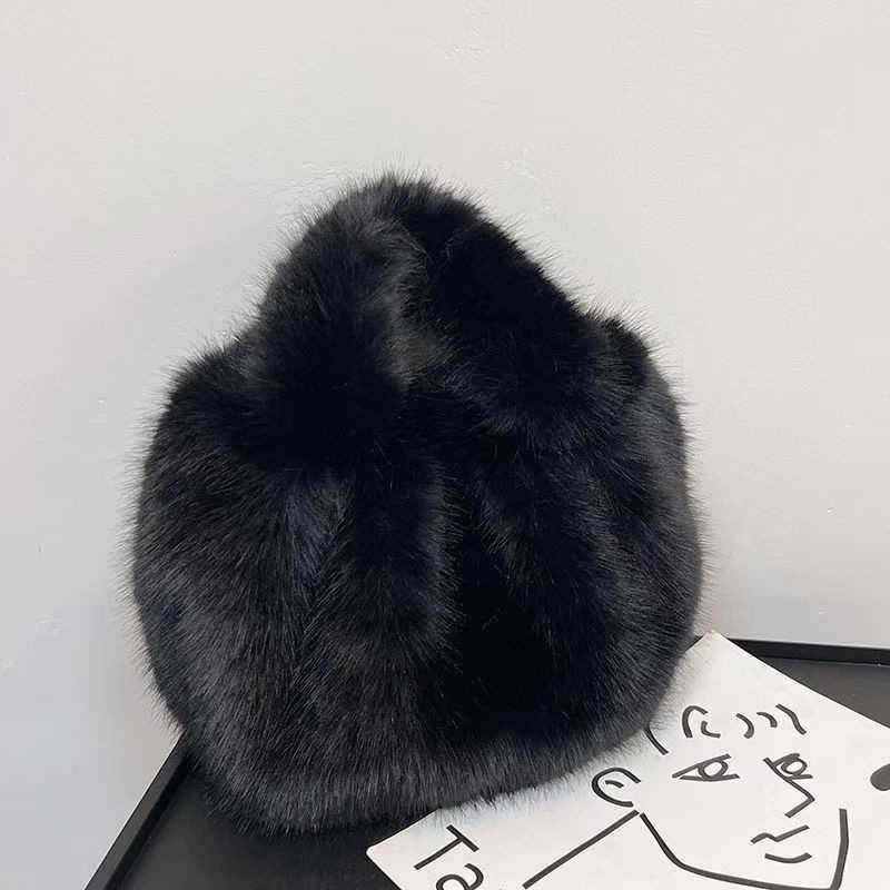 Cute autumn and winter furry fur bag for women 2024 new stylish handheld large capacity plush bucket bag trendy 241120