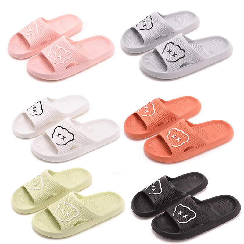 2025 S Fashion Designer Free Shipping Fashion Women s Slippers And Sandals Men s Outdoor Summer Beach Slide GAI Indoor Slippers And Sandals Papaya Whi
