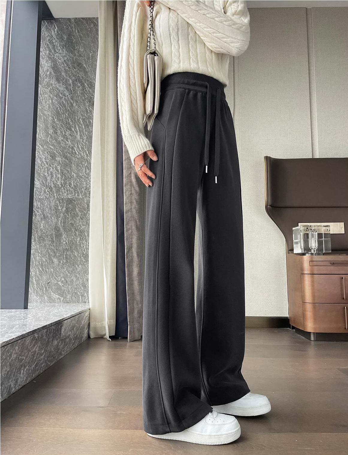 Ladies grey sweatpants women spring autumn winter 2024 new straight high waist draping padded sweatpants banana trousers wide leg trousers