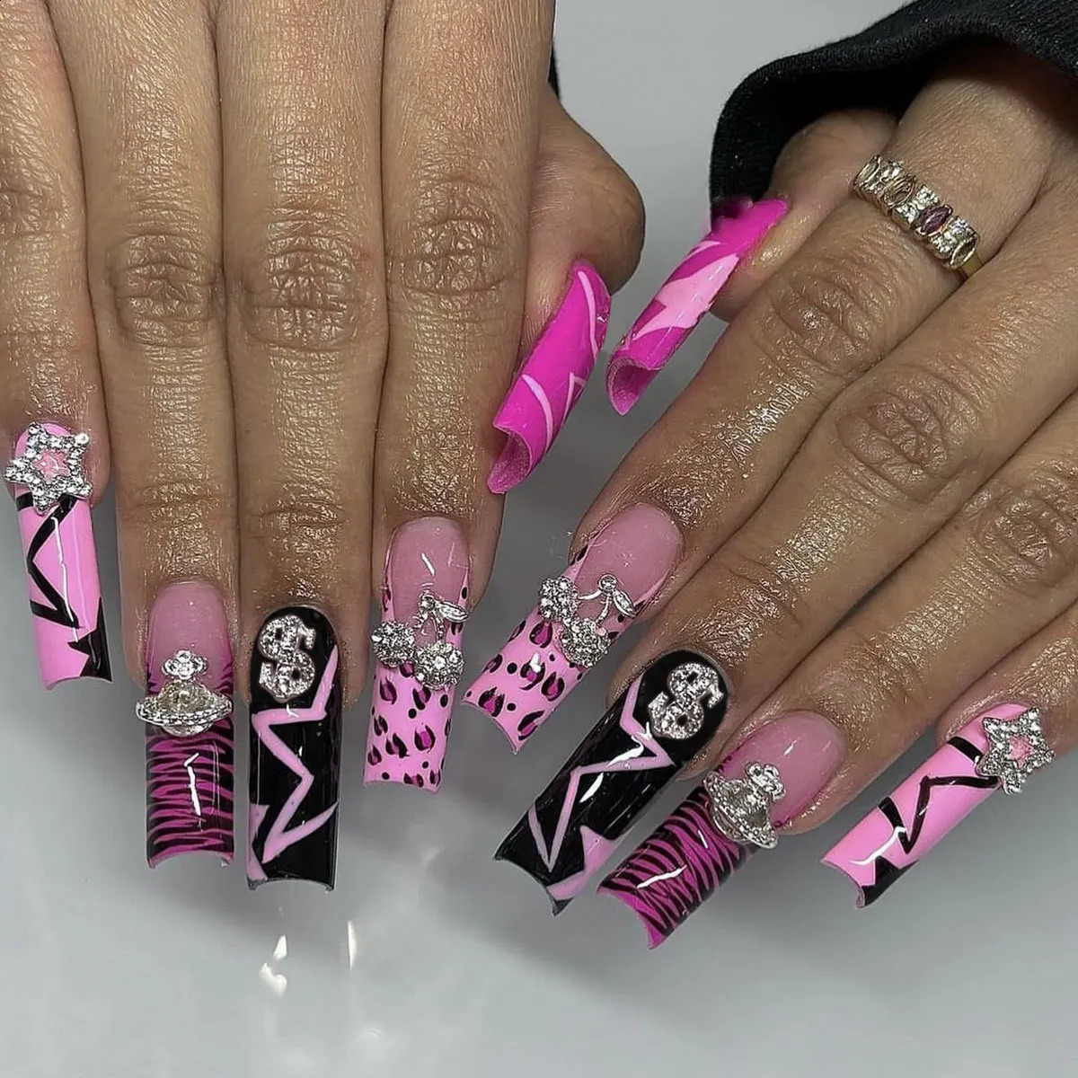 Wearable Punk Fake Nails Y2K Long Ballet Press On Nails 24pcs Leopard French False Nails with Diamond Star Cherry Decor Finished 241119
