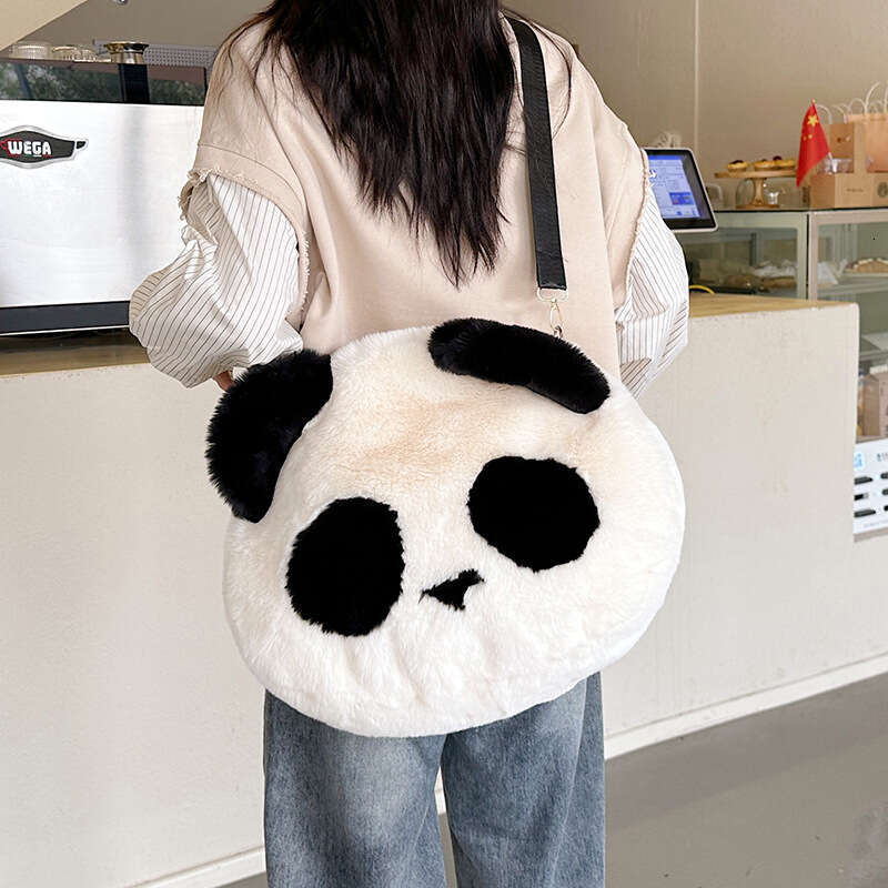 Panda Shoulder for Women's 2023 Autumn/Winter New Korean Cute Crossbody with Large Capacity Fashion Plush Bag
