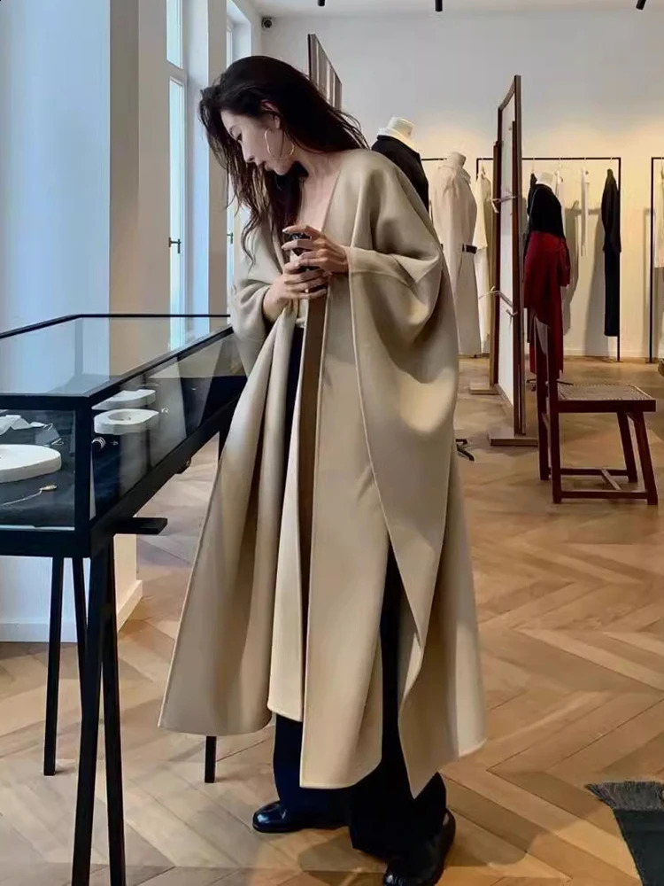 BZVW Fashion Cloak Woolen Coat Womens Autumn Solid Color Long Minimalism Irregular Coats Temperament Female 25Z1028 241119