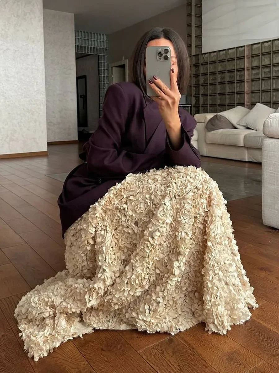 Bornladies Winter Autumn Fashion Long Petal Skirt Womens Inspired Evening Gown Elegant Lady Unique High Waisted Skirt 241119