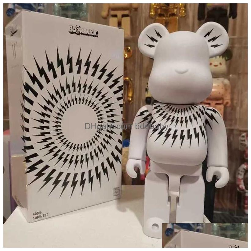 Novelty Items Bearbricks 400 1000 Cyberpunk Daft Punk Joint Bright Face Violation Bear Collection Decorated Grizzly Statue Model3 Dh5S8 X250109