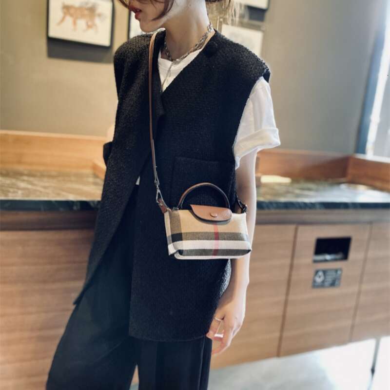 Genuine Leather Casual Phone 2024 New Ladies Lattice Crossbody Fashion Trend Women Shoulder Bag