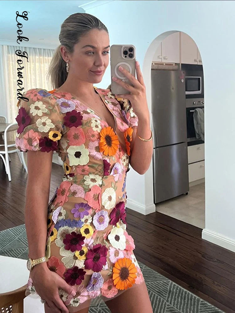 Flower Embroidery Vneck Elegant Dress Women Puff Sleeve High Waist Sexy Short Dresses Female Spring Summer Lady Vestidos 240419