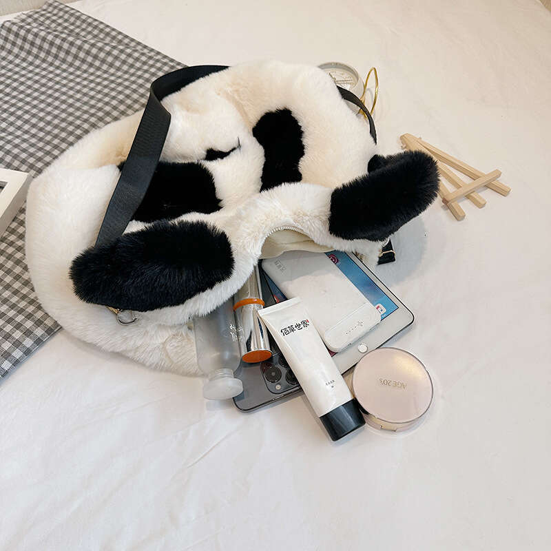 Panda Shoulder for Women's 2023 Autumn/Winter New Korean Cute Crossbody with Large Capacity Fashion Plush Bag