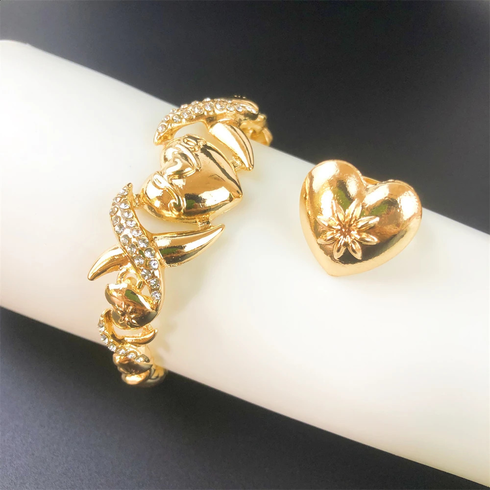 ESALE selling Women XOXO Jewelry Set Gold Plated Heart Necklace Bride Wedding Necklace Earrings Bracelet Ring Set Gift 241119