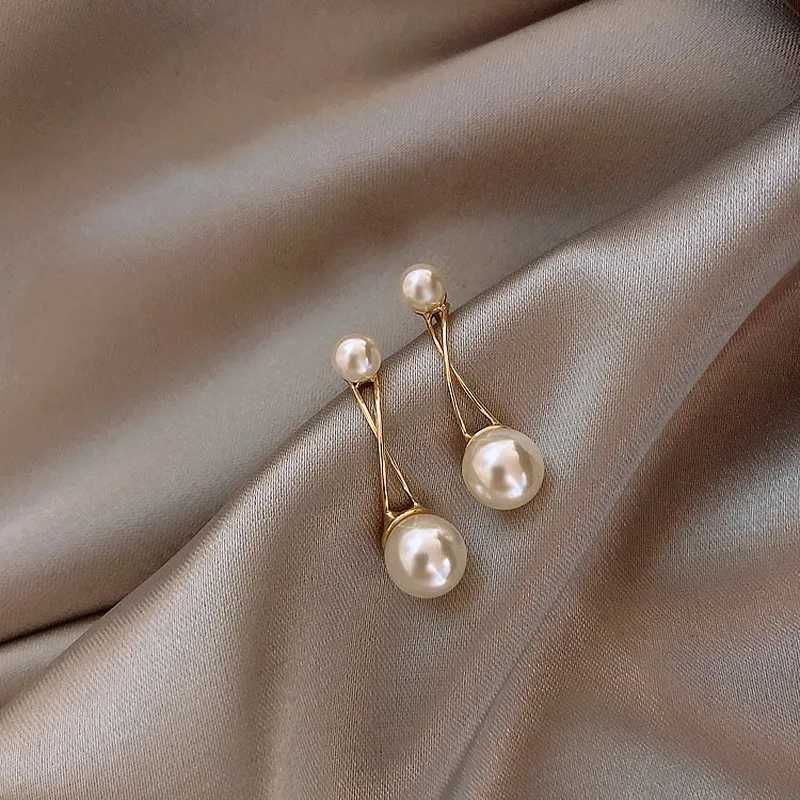 Korean Fashion Exquisite Basic Cross Geometric Simulated Pearl Earrings Simple Elegant Goddess Stud Earrings WholesaleX241119