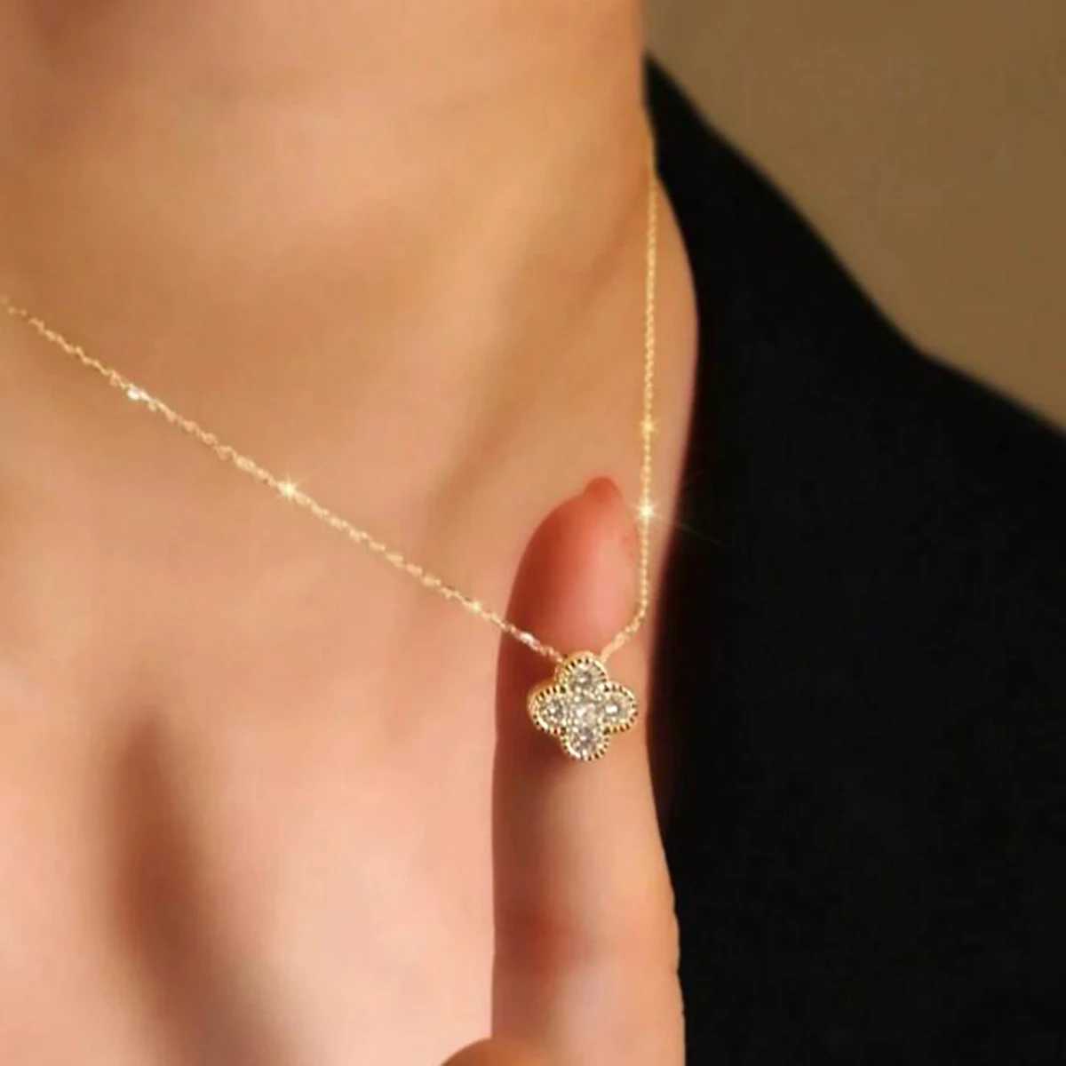 Sparkling Pendant Necklace from France 925 sterling silver 14k gold-plated CZ Kravik Chain Fashion Jewelry W241120
