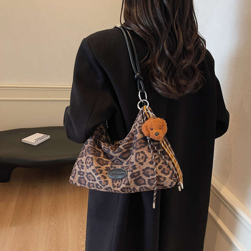 Women Leopard Trendy Handbag Large Capacity Small Tote Zip Closure Fashion Shoulder Purse Outdoor Travel Bag
