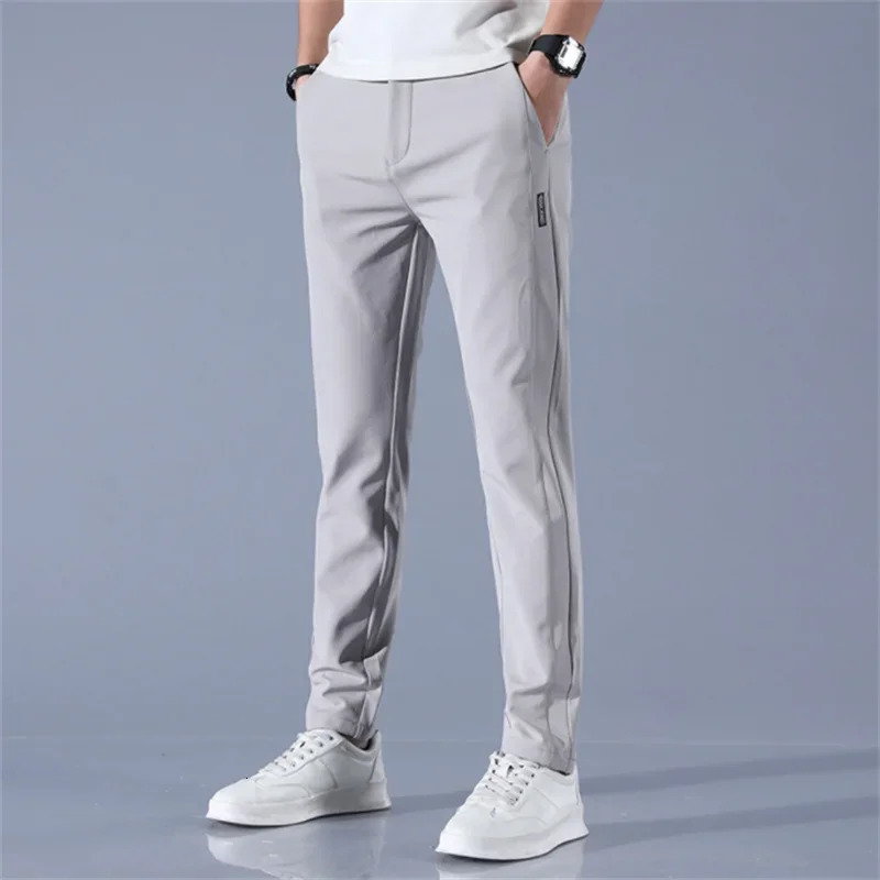 2024 Spring Autumn Golf Pants For Men Fashion Korea Elasticity Golf Wear Mens Trousers Sports Long Pants Casual Work Pants 38 240419