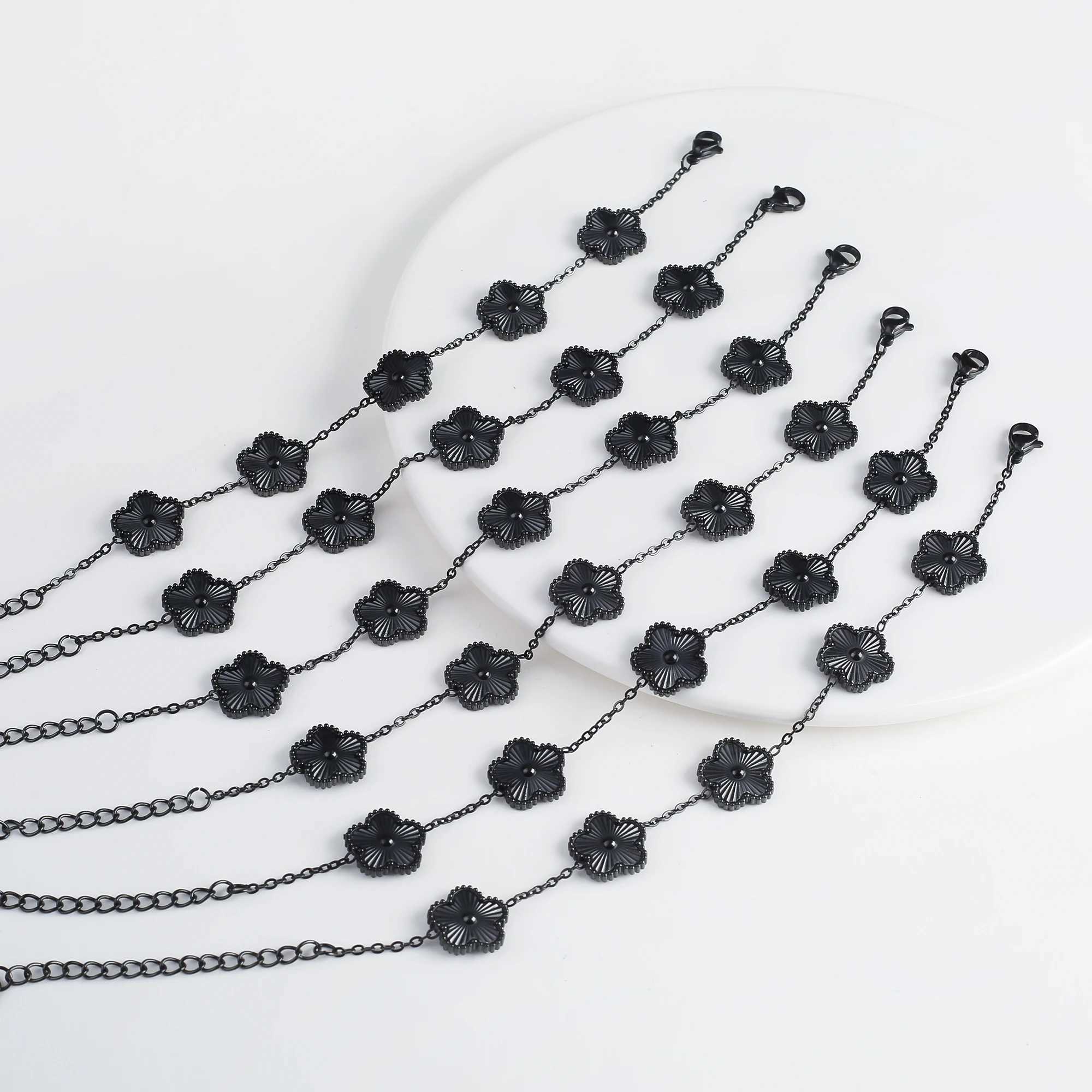 Chain Neutral stainless steel plant five leaf flower adjustable bracelet creative plum blossom jewelry daily wearing accessories clover H241119