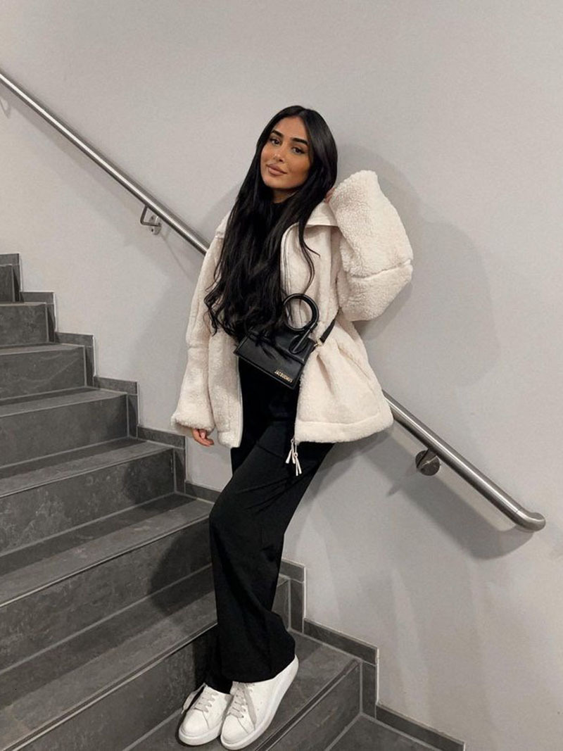 Winter Lamb Wool Jacket Women Fashion Stand Collar Zipper Pocket Long Sleeve Warm Veet Coat Streetwear Female Outerwears