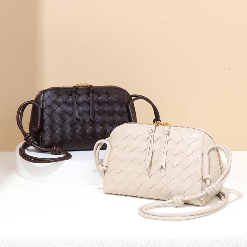 New Knitted Camera Cross Shoulder Handbag Knot Zipper Large Capacity Small Square Bag For Bags Handbags Women Designer