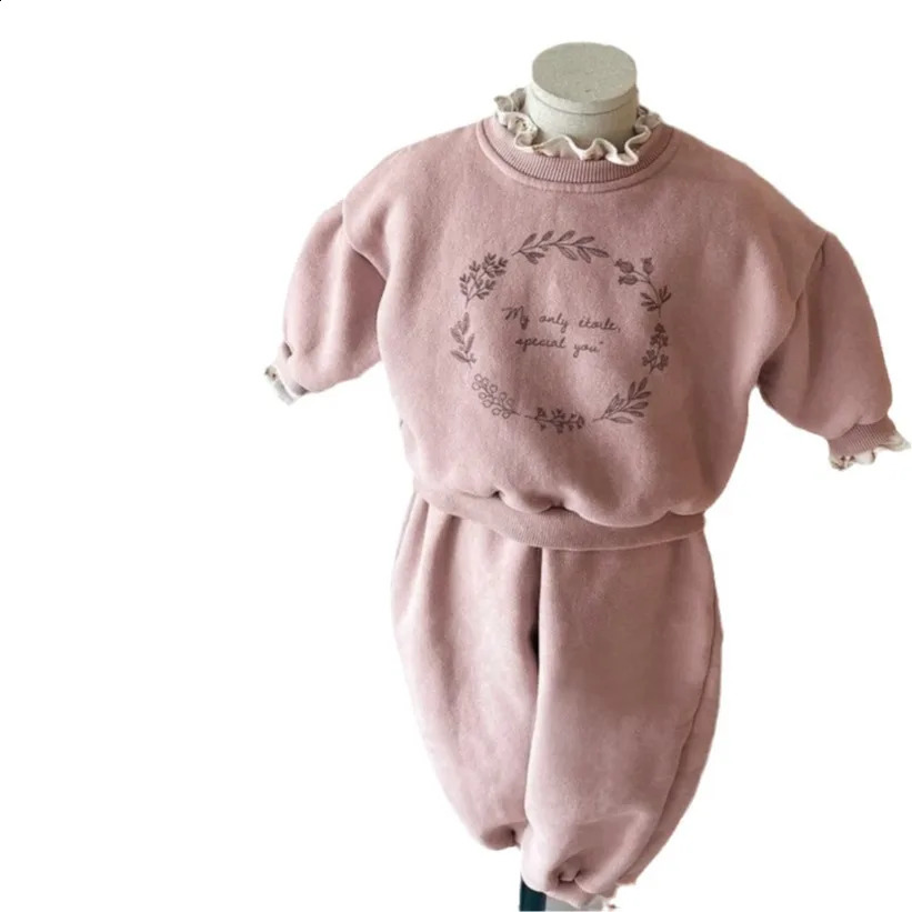 Baby clothing set Korean autumn and winter childrens wool letter printing ruffled collar girl casual sweet set 241121