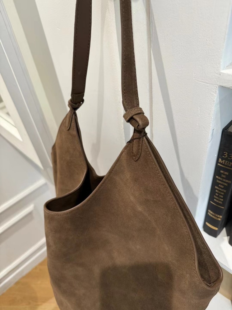Frost Large Capacity Personalized All-Match Handbags Leather Texture Korea Elegant Bucket Minority Simple Exposure Women Totes Genuine Leather