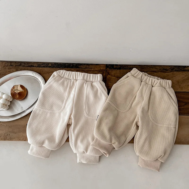 Winter Baby Velvet Thick Casual Pants Solid Color Preschool Girls Wool Trouser Baby Warm Pants Childrens Clothing 241121