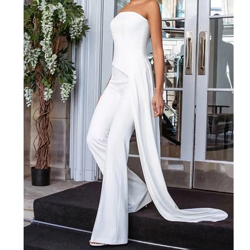 Elegant Long Ivory Crepe Jumpsuit Evening Dresses With Pockets Sheath Strapless Zipper Back Prom Dresses Floor Length Robe De Soiree Formal Party Gown