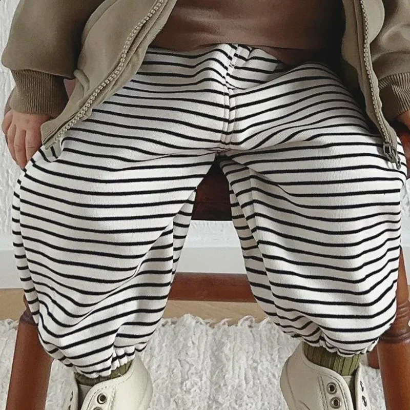 autumn winter baby girl boy Trouser white black striped elastic waist thick warm pants childrens casual sports pants E23331 241121