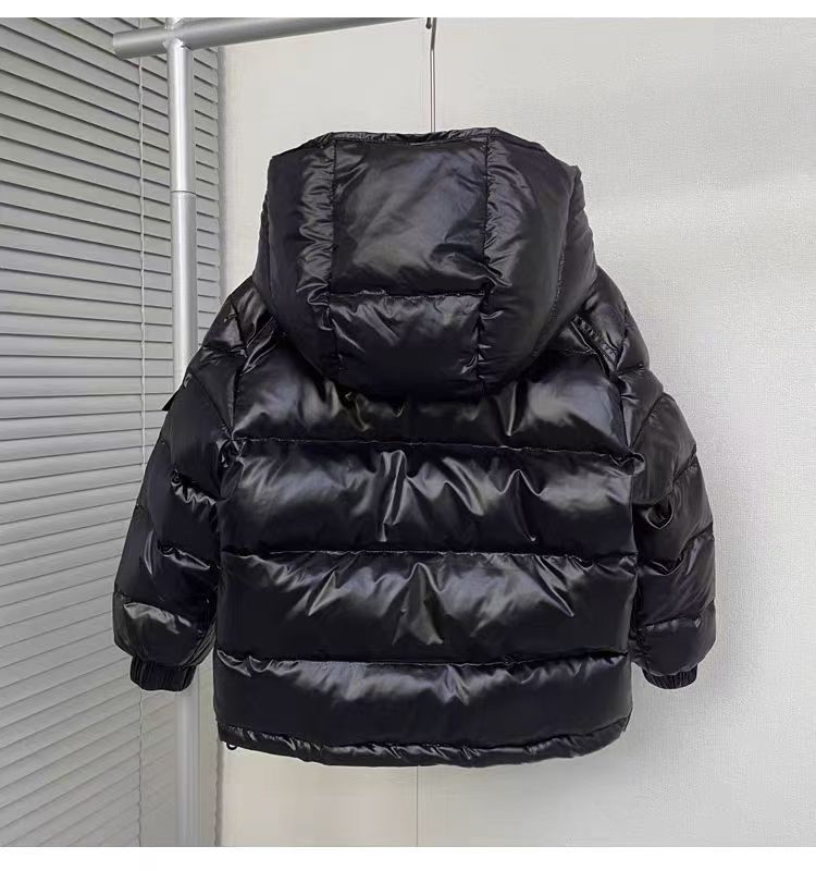 hoodies kids Down Jackets kid Hooded designer baby coat winter have puffer jackets Parkas Slim Embroidered badge Outerwear girl boy coats style dhgate down A