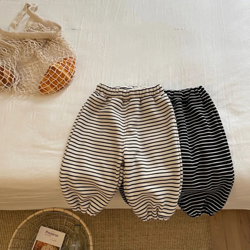 Autumn Winter Ins Baby Boys Jogger Pants Elastic Waist Striped Thick Plush Cotton Baby Pants 241121