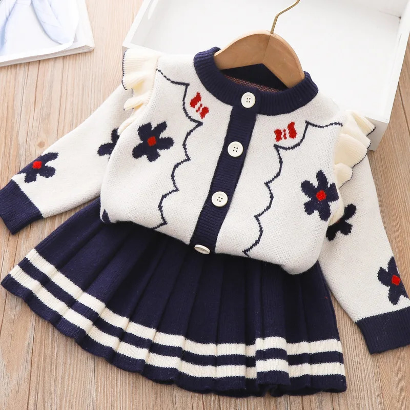 Baby girl 0-5Y autumn warm knitted sweater womens flower knitted cardigan wool sweaterpleated tight fitting 2-piece set 241121