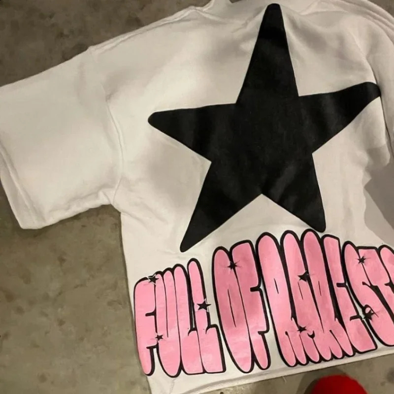 High Street Goth Pink Star Printed T-shirt Street Clothing Y2K Large Graphic T-shirt Harajuku Short Sleeve Mens Clothing 241118