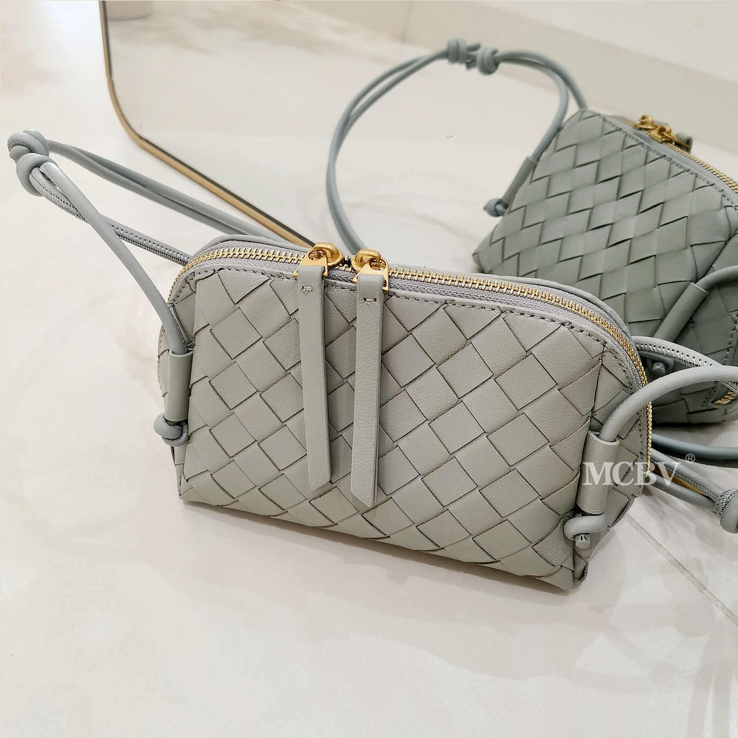 MCBV new sheepskin woven shell bag one shoulder crossbody cloud bag handbag knotted zipper small square bag