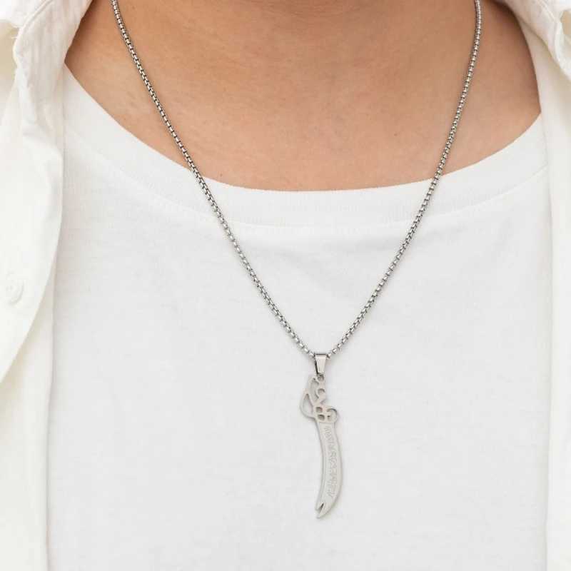 Pendant Necklaces Personality Arabic Ali Sword Stainless Steel Muslim Pendant Necklace for Men Amulet Islamic Jewelry Gift Y240420