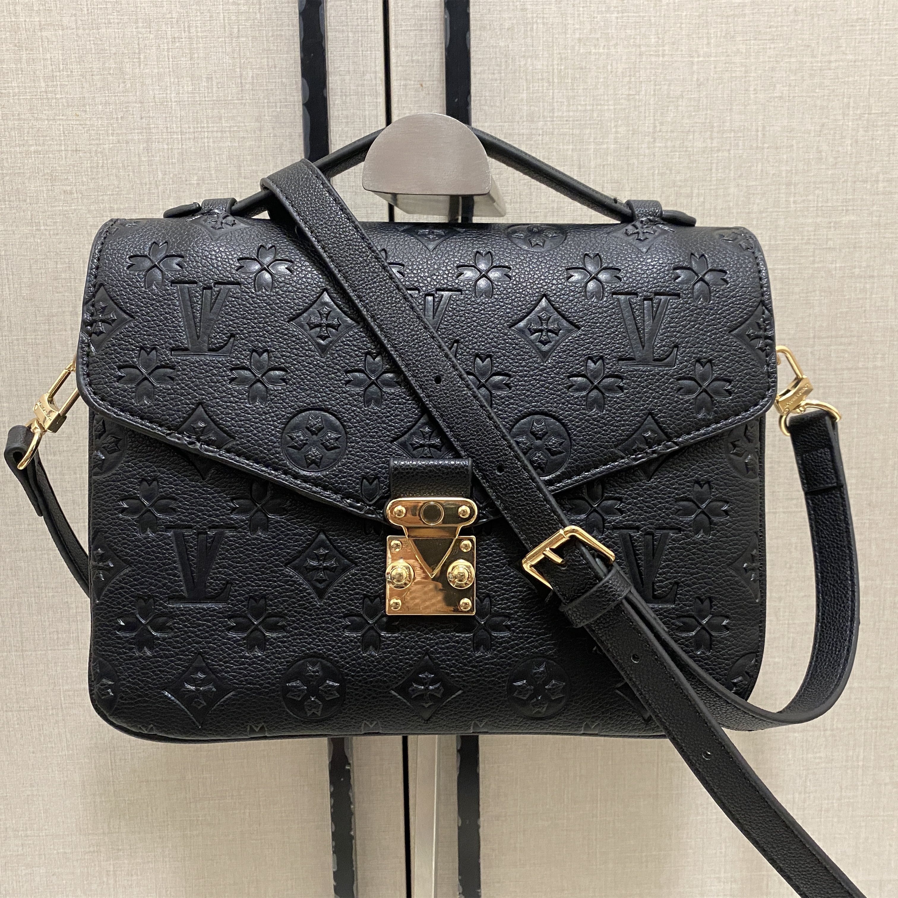 Luxurys Designers Bags Crossbodys Women Handbag Messenger B…