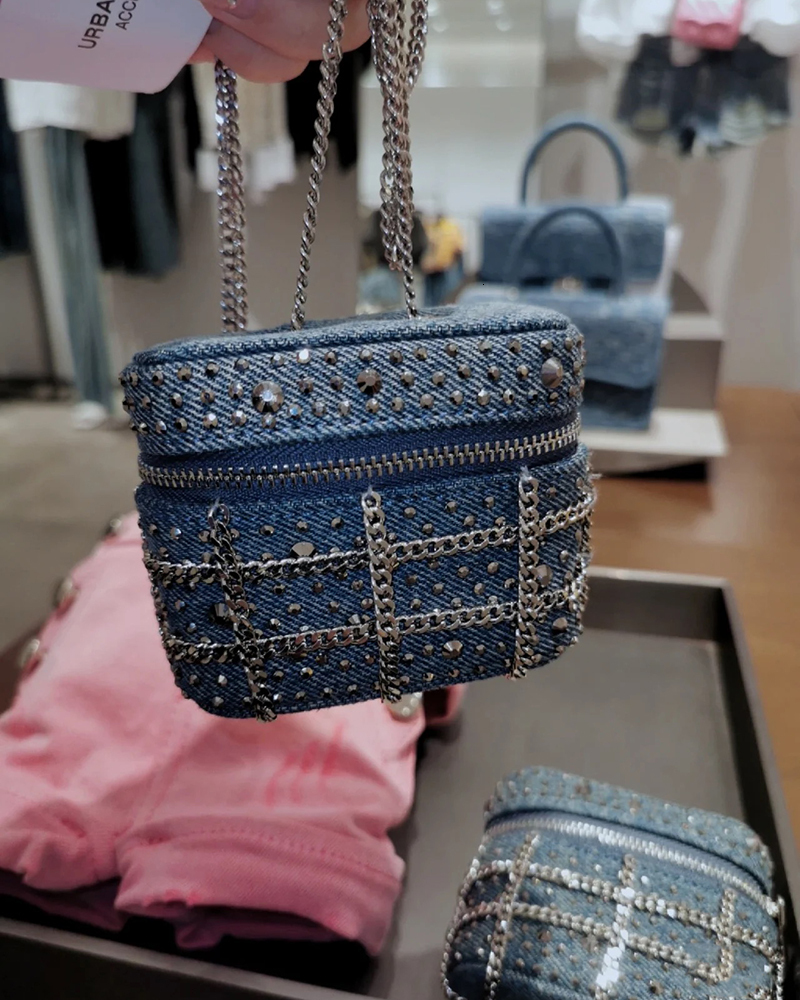 2025S Designer New for Trendy Women Fashionable Denim Hot Diamond Mini Pendant Single Shoulder Crossbody Lipstick Small Square Bag