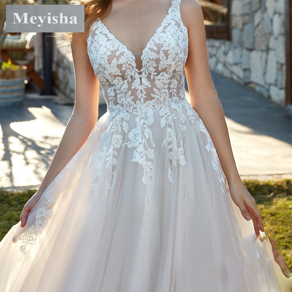 ZJ6006 2024 Shiny Boho Wedding Dresses V-Neck Sparkly Lace Glitter Tulle Bride Gowns With Venice Applique