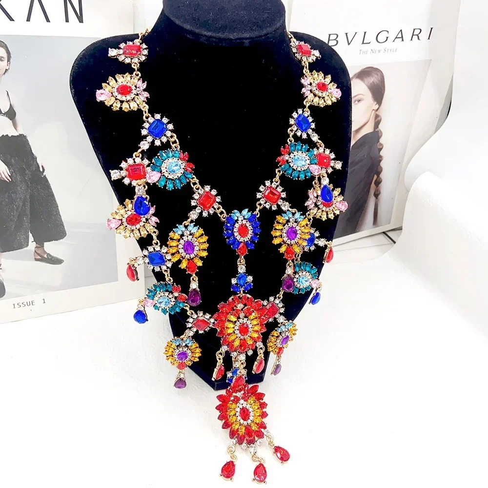 Multi layer crystal chest chain with necklace suspender bikini accessories sexy rhinestone body chain long necklace jewelry for women241121
