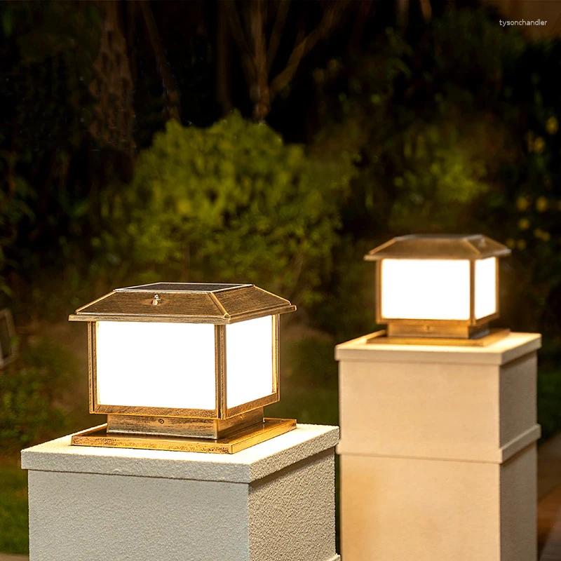 Lamps Wall LED Solar Column Head Light Control Home Courtyard Waterproof Outdoor Villa Garden Warm Retro Decorative Lamp