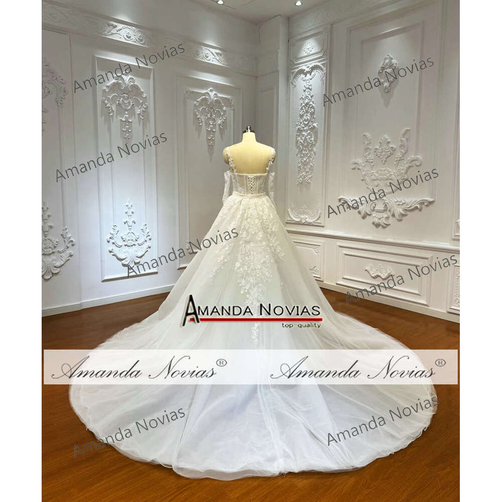 Speghetti Customized Straps With Off The Shoulder Sleeve IN Mermaid Wedding Dress