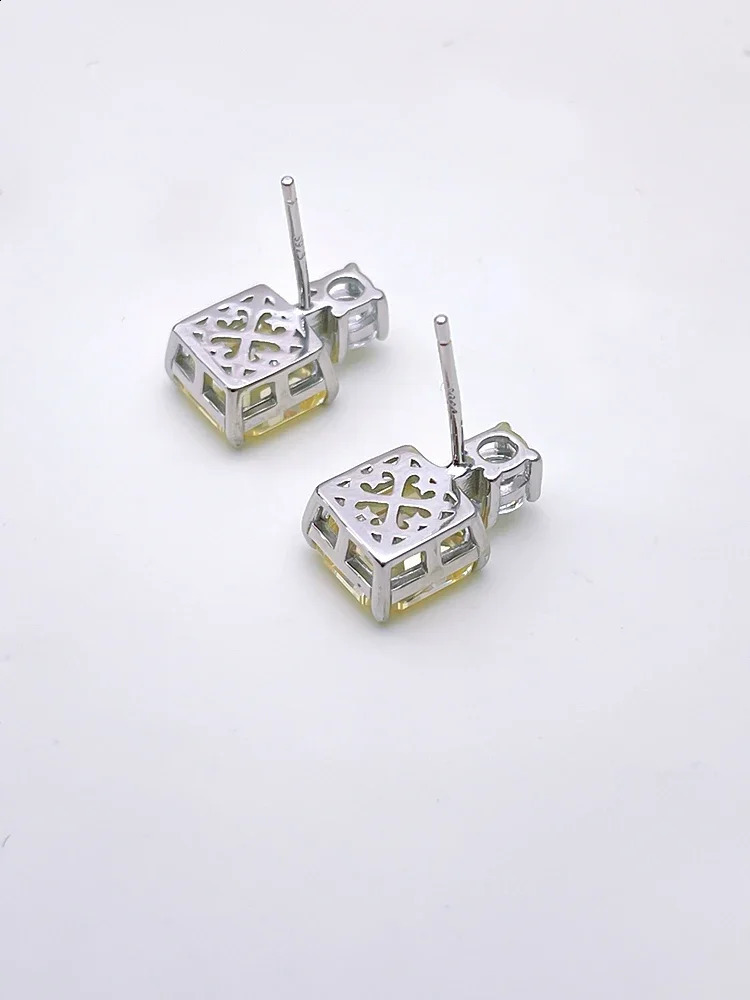 Desire Yellow Diamond Square Ascot earrings made of pure silver with high carbon diamonds creating a feel241121