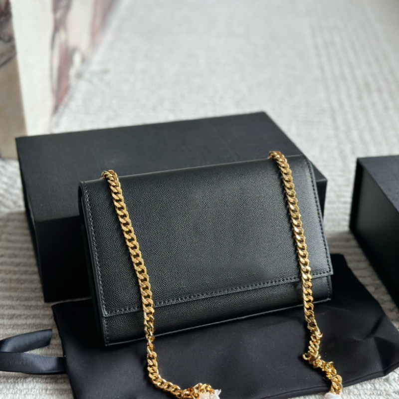 Designer Small In Grain De Poudre Embossed Leather Chain Crossbody Bag Women Leather Shoulder Bags Borsa Di Design Wallet Luxury Messenger Purse Envelope Package