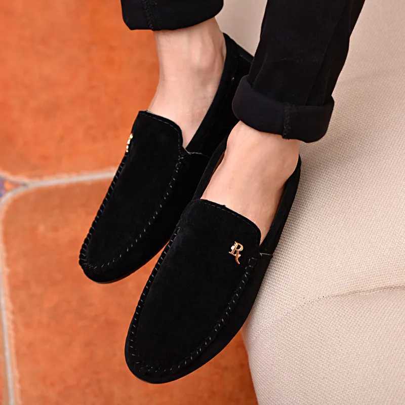 Mens sports shoes South Korea Versi new casual driving shoes anti slip lightweight mens Zapatillas De Hbre M241120