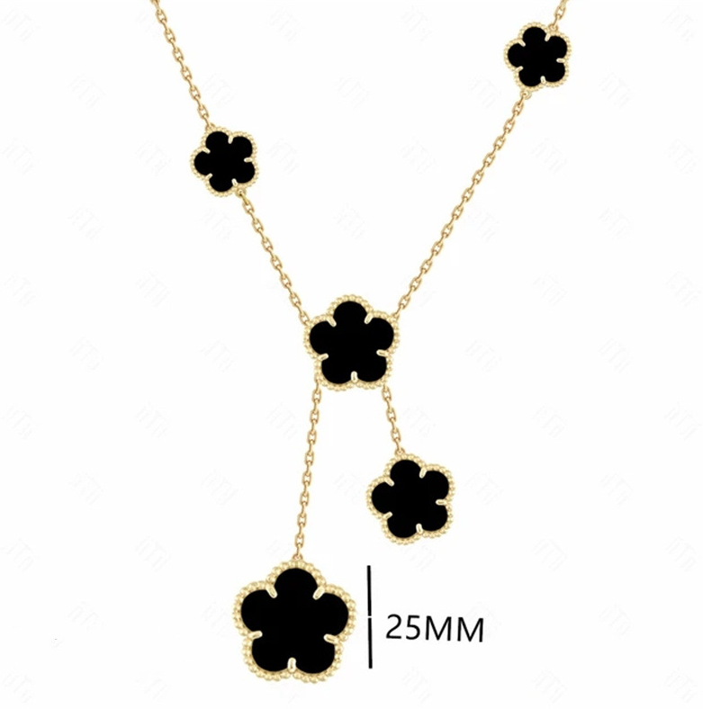 Classic 3+1 Leaf Clover Vogue Women Mother Of Pearl Pendant Copper Material Chain Plated Gold Necklace Five Wer Will Not Fade Jewelry G