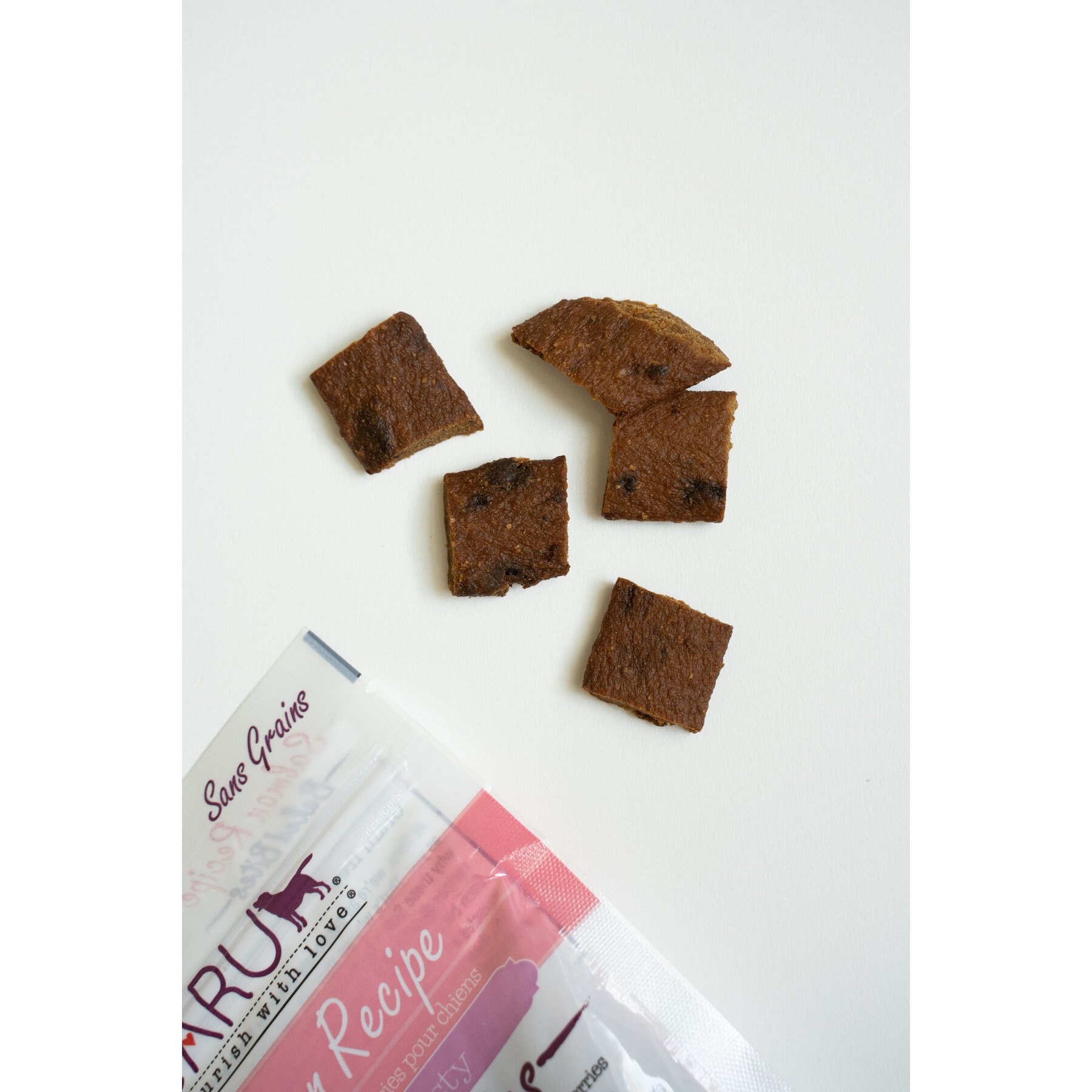 Caru Soft 'n Tasty Baked Bites Salmon Recipe Grain-Free Dog Treats